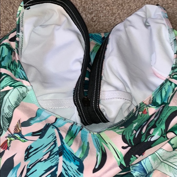 Tropical swimsuit-SOLD - Picture 5 of 7